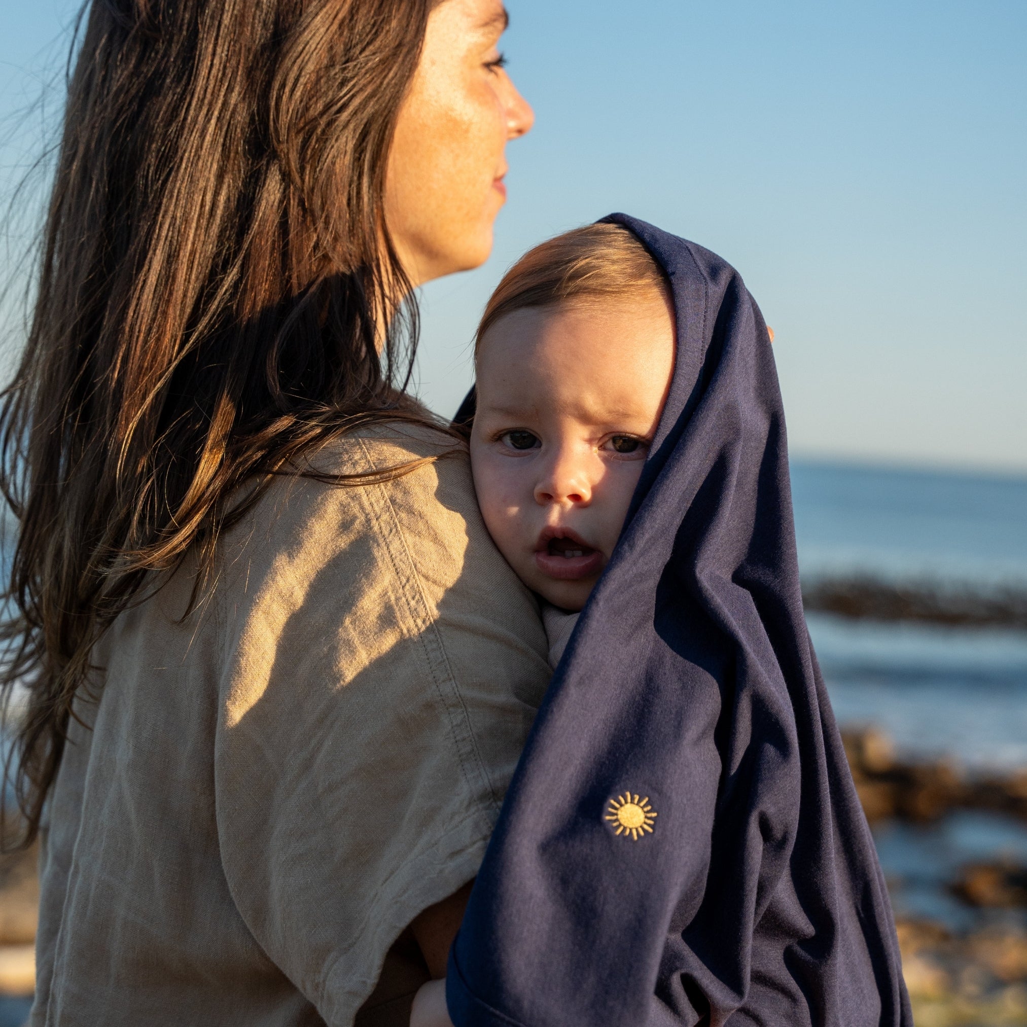 UV Blanket in Navy - UPF 50+