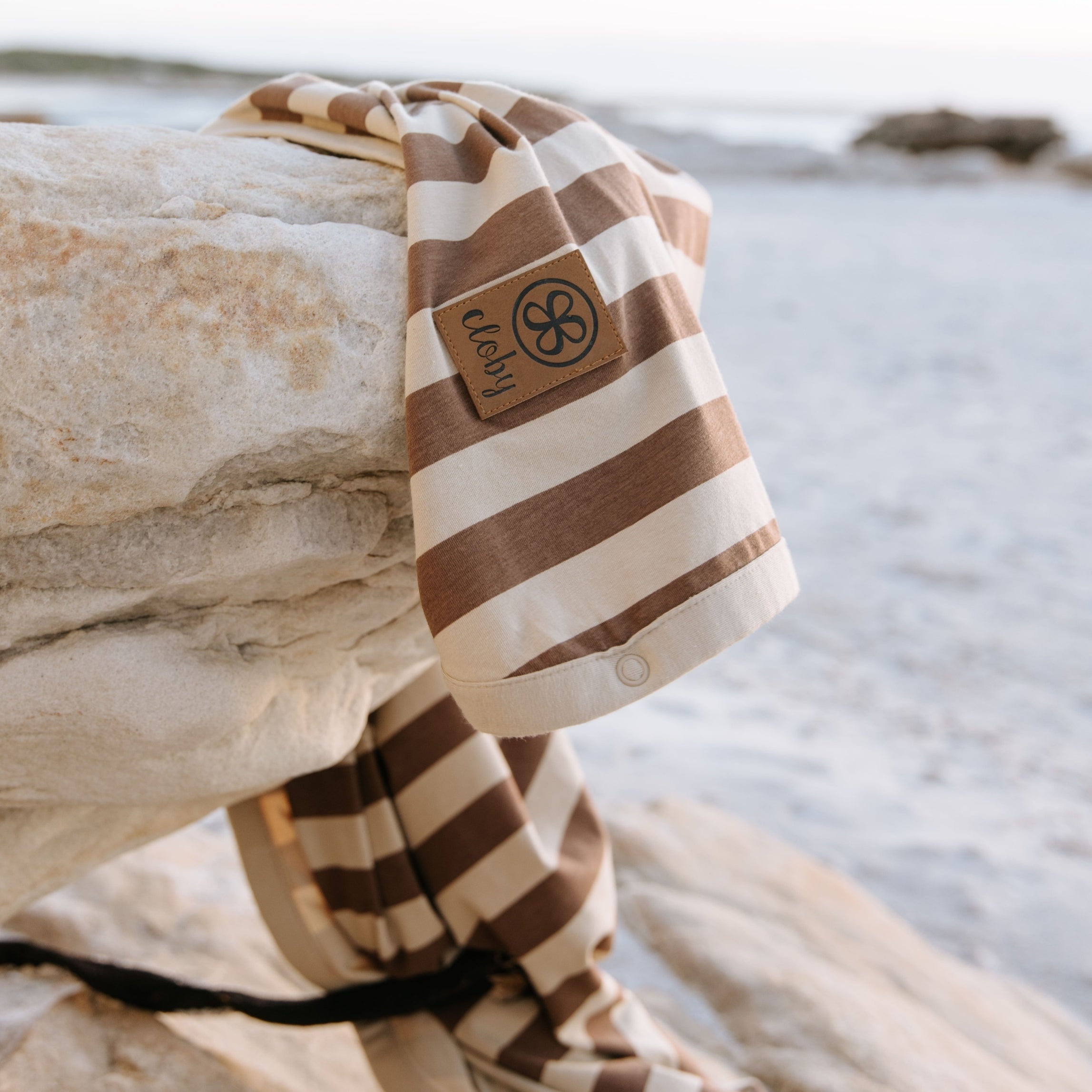 UV-Decke in Peanut/Sandy Stripe – UPF 50+