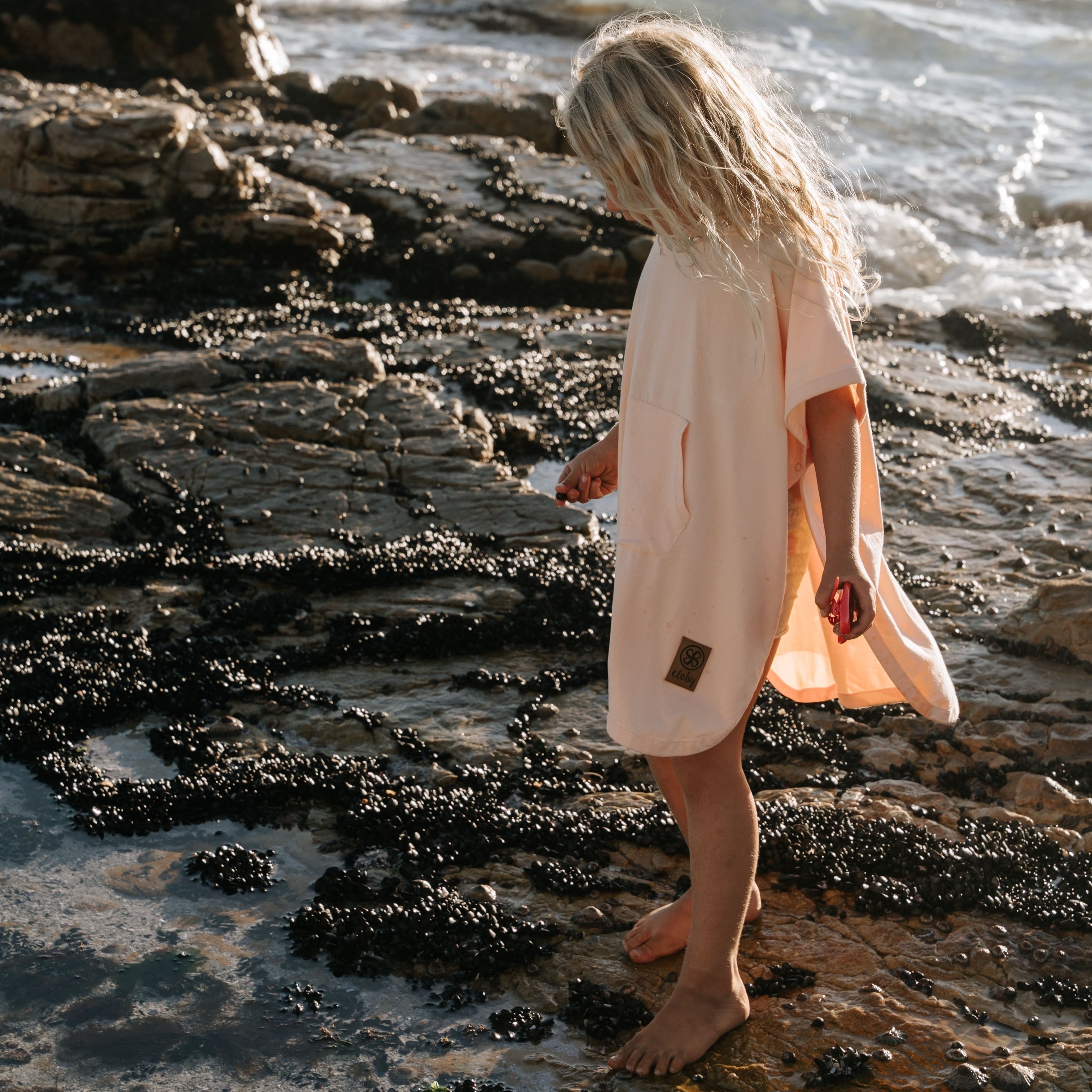 UV poncho in Peachy Summer – UPF 50+