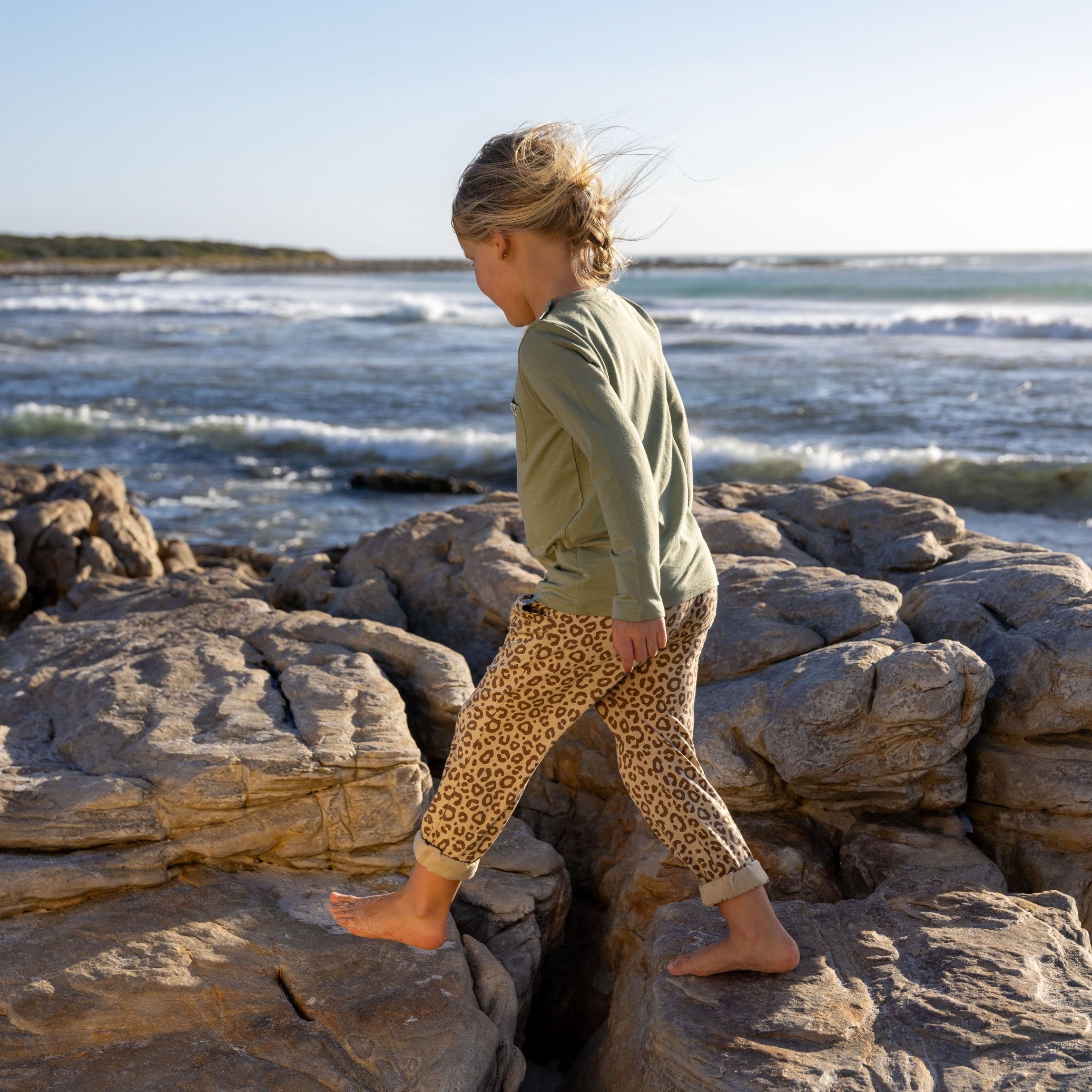 Longsleeve in Olive Green – UPF 50+