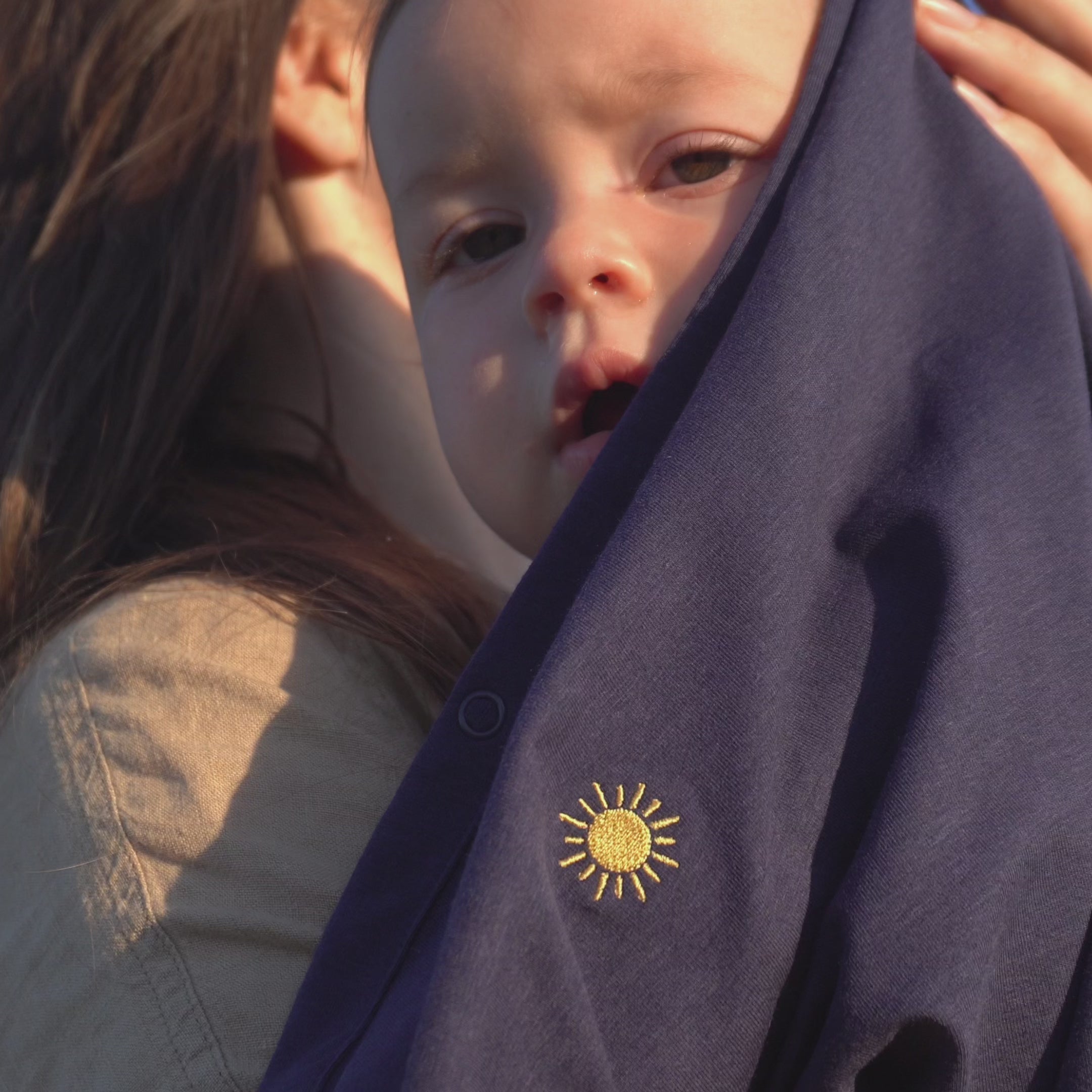Load video: UV Blanket in Navy - UPF 50+