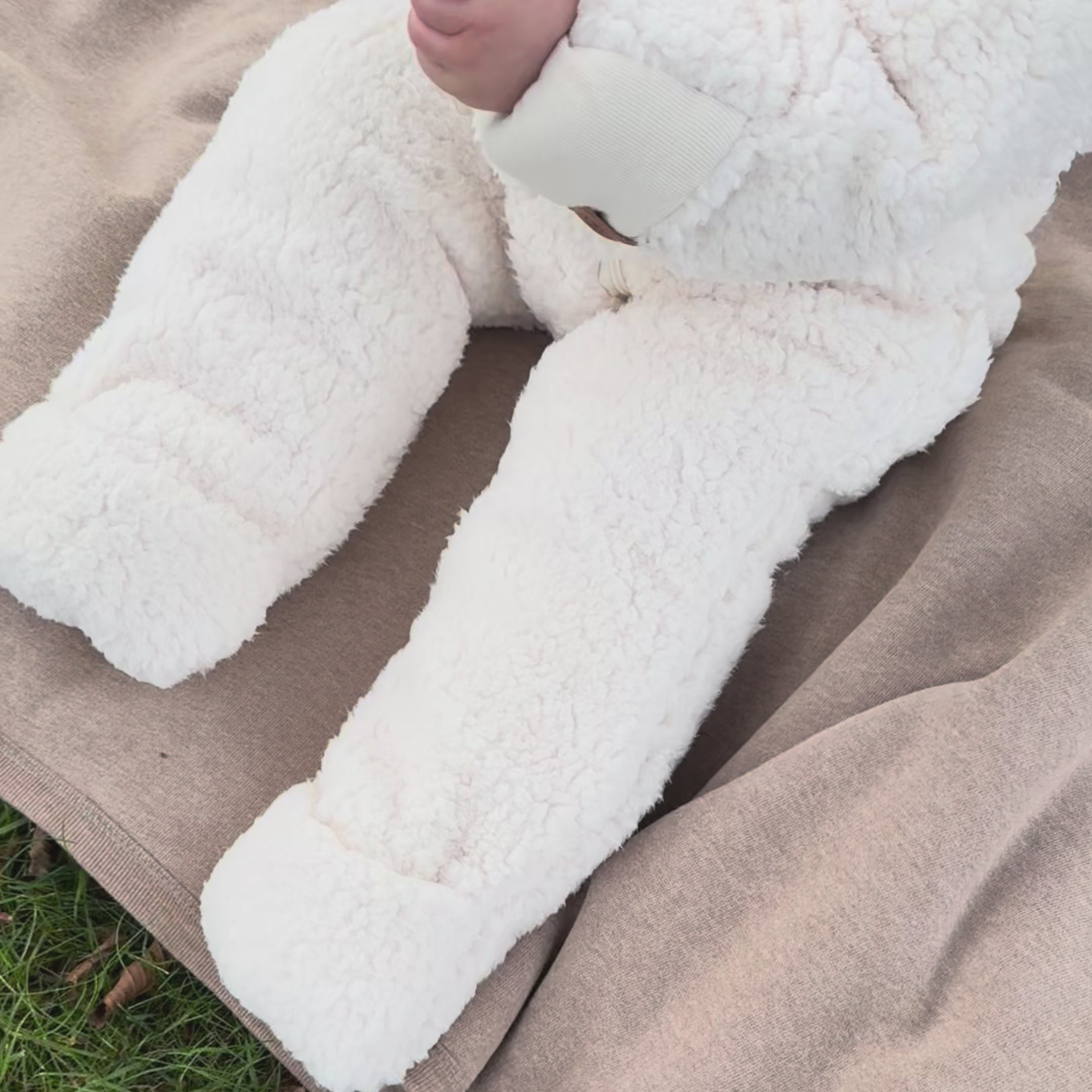 Charger la vidéo : Combinaison Teddy